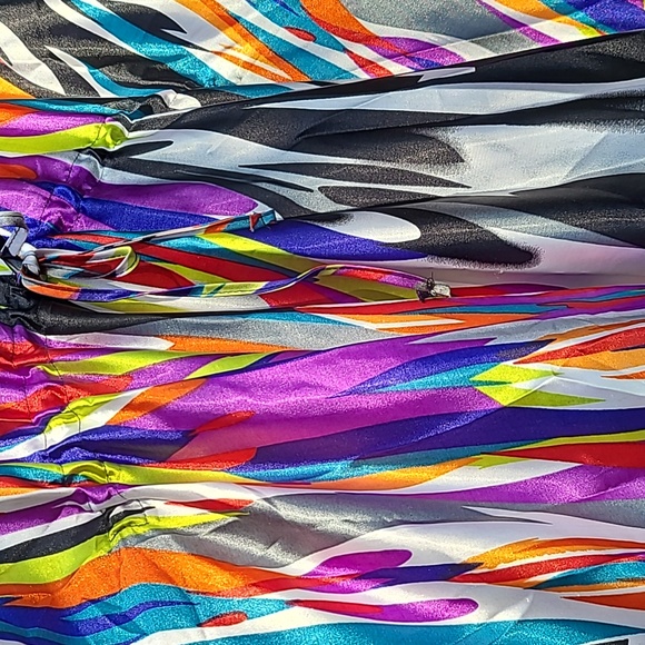 Nayla Long Caftan - Picture 3 of 5